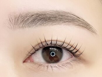 アイヨンマルゴ 神戸三宮駅前店(EYE405)/デザインパーマ+アイブロウ