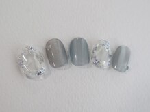 シアター(theater)/8月monthly medium ￥7700