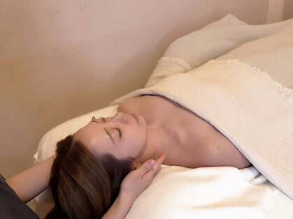 Hari&美容エステサロン【フェイシャル・毛穴・ハーブピーリング】の写真