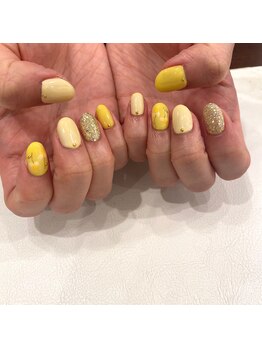 ハーティーネイル hearty nail 溝の口店/爽やかイエローデザイン