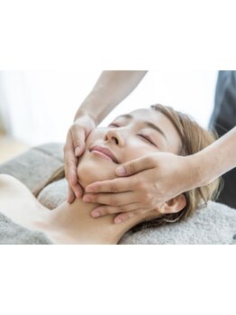 ホウレイ線・たるみ改善！予防ケア