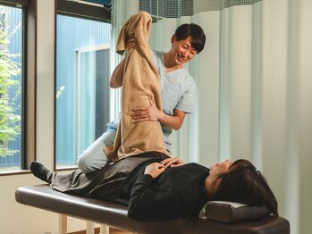 ほねつぎ極癒/【ストレッチ】