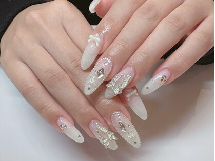 ネイルサロンアンドネイルスクールアートローズ 町田店(Art Rose)の写真