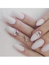 ネイルアンドアイラッシュケーズジュエル(K's Jewel)/スカルプ Mサイズ  ストーン2本 