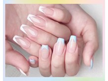 センシー ネイル スタジオ(Sensy Nail Studio)/2色フレンチ