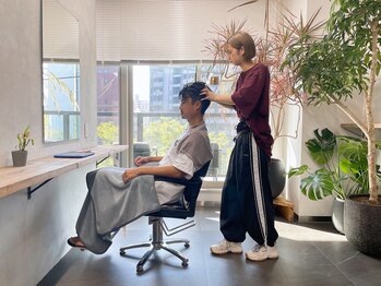 フラッグ 博多駅前店(Flag)