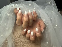 トリー アンド デリー(Toliy&Deliy)/ホワイトグラデーションの上品