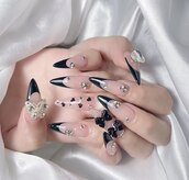 リラ ネイルスタジオ(LEELA NAIL STUDIO)