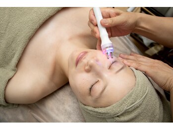 パチュプチ(Patchou petit)/目元のキワまでしっかりケア◎