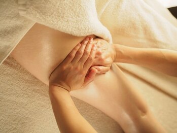 リリー(Lily)/ボディトリートメント