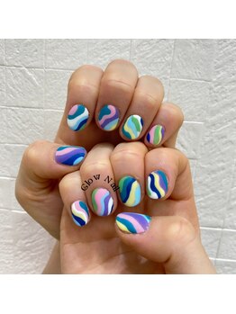 グロー ネイル(Glow Nail)/