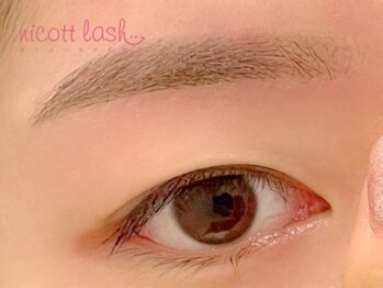 ニコットラッシュ 神戸マルイ店(nicott lash)/眉毛アイブロウ/間引き/神戸三宮