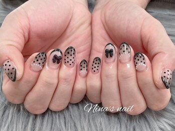 ニナズネイル(Nina's Nail)/ドットネイル
