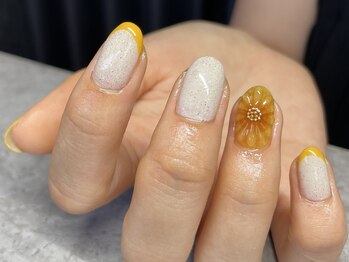 ロナネイル(RONA NAILS)/