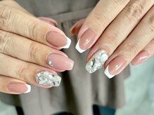 ユイット(HUIT)の雰囲気（オフィスネイル/フレンチネイル/白フレンチ）