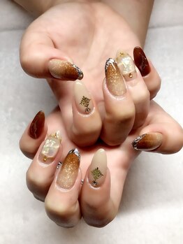 イリスネイル(IRIS NAIL)/
