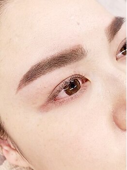 ラズベリー ベレー(Raspberry Beret)の写真/【WAX脱毛込アイブロウリスト◇初回限定¥5,980】眉毛パーマで朝のメイク時短＆自分にぴったりな眉毛に♪