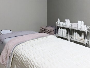 クラーテ(CLARTE)の写真/【2/5 OPEN】北権現町の完全個室サロン。話題のクリスティーナ×温活で、透き通るような美肌と癒しを