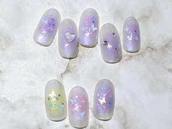 チークネイル+蝶々ホログラム