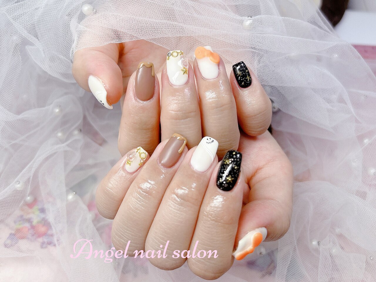 光るハロウィンブラックマグネットニュアンスネイル お化け