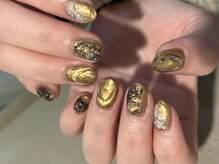 チルダ(tilde)/ゴールド質感アート