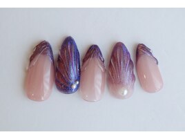 トレンドマーメイドネイル