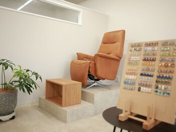 エム オリジナル(eM. original)/フット席