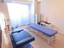 アイウィッシュ(i WiSH)の雰囲気(綺麗で落ち着いた店内)