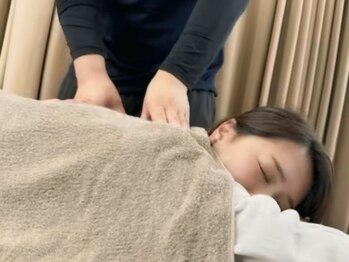 ぴーすの写真/朝10時～夜22時まで営業！いつでも気軽に通えるもみほぐしサロン♪
