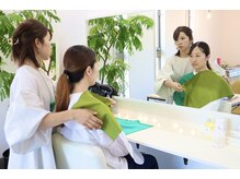 メヴィ(Mavie)の雰囲気（人気のパーソナルカラー診断！ベストカラーまで細かく判定！）