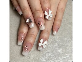チークネイル／ワンホンネイル