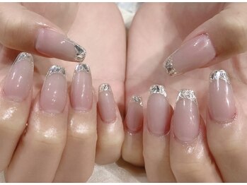 ネイルアイラッシュ アールエビス(R EBISU)/ガラスフレンチ