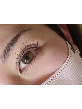 ボリュームのある目元にしたい