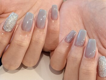 スパークリングミント 天満橋店(sparkling mint)の写真/大人可愛いデザインが豊富♪デート前やブライダルネイルにも大好評!キレイ目なオフィスネイルも得意です*