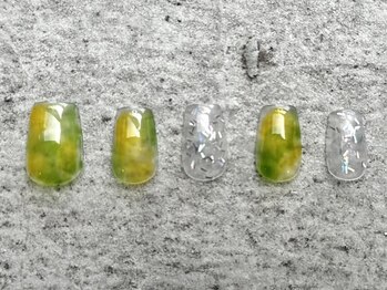 yellowgreen