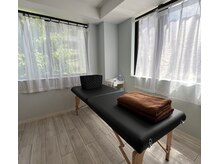 ナチュラルエイジングプラス(naturalaging+)の雰囲気（心地良い空間でリラックスして美容鍼を受けて頂けるような環境◎）