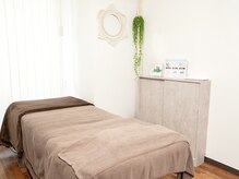 スリースリー(THREE THREE)/カウンセリング充実／施術ルーム