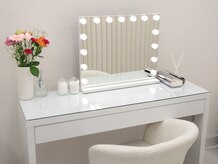 LAKI【LED/マツエク/フラットラッシュ/まつげパーマ/眉毛】【3/5 NEW OPEN（予定）】/