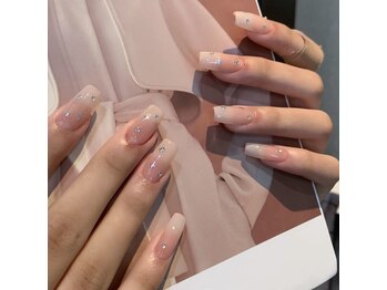 クイーンズビューティーサロン 新宿本店(Queen's beauty salon)/チップアートやり放題&つけ放題