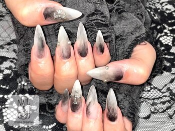 ネイルズガッシュ 武蔵小山店(NAILsGUSH)/ブラックニュアンスネイル