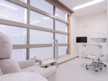 アイネル(EyeNel)/ネイルブース