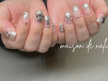 メゾン ド ナリ(maison de NALI)/韓国ビジューつけ放題8900円