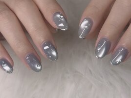 シックな水っぽデザイン◎