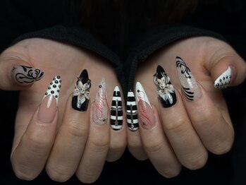 コモネイルスタジオ(CoMo Nail Studio)/