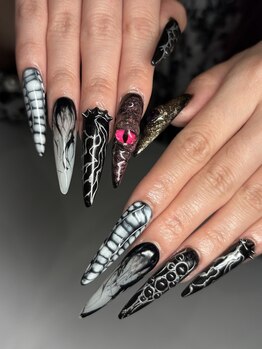 エクアネイルズ(Akuwa nails)の写真/シンプル～ゴージャスまで◎個性的なスカルプ・長さだしが得意【スカルプ150分やり放題¥15000～】新宿駅2分