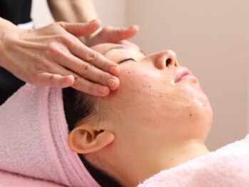 アンプルミエ(en premier)/《オーガニックフェイシャル》