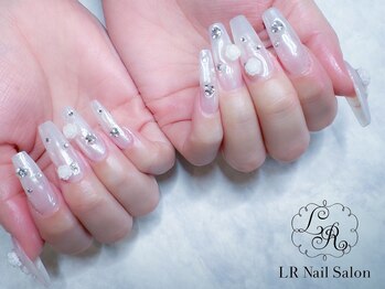 エルアールネイルサロン 梅田本店(LR)/平日限定18000円