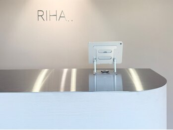 リハ(RIHA..)の写真/実力派アイデザイナーが満を持してOPEN♪質重視の大人女子も納得の技術&豊富なMENU&接客&空間が揃うサロン*