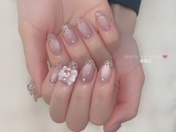 【ヒョウ柄フレンチネイル】