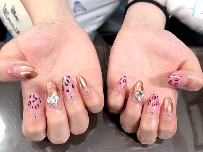 クロキ(KUROKI)の写真